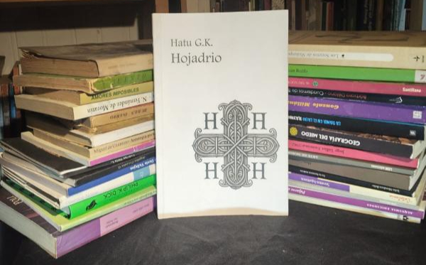 Fe ausente, ángel sin espada: la mística rota de Hatu G.K